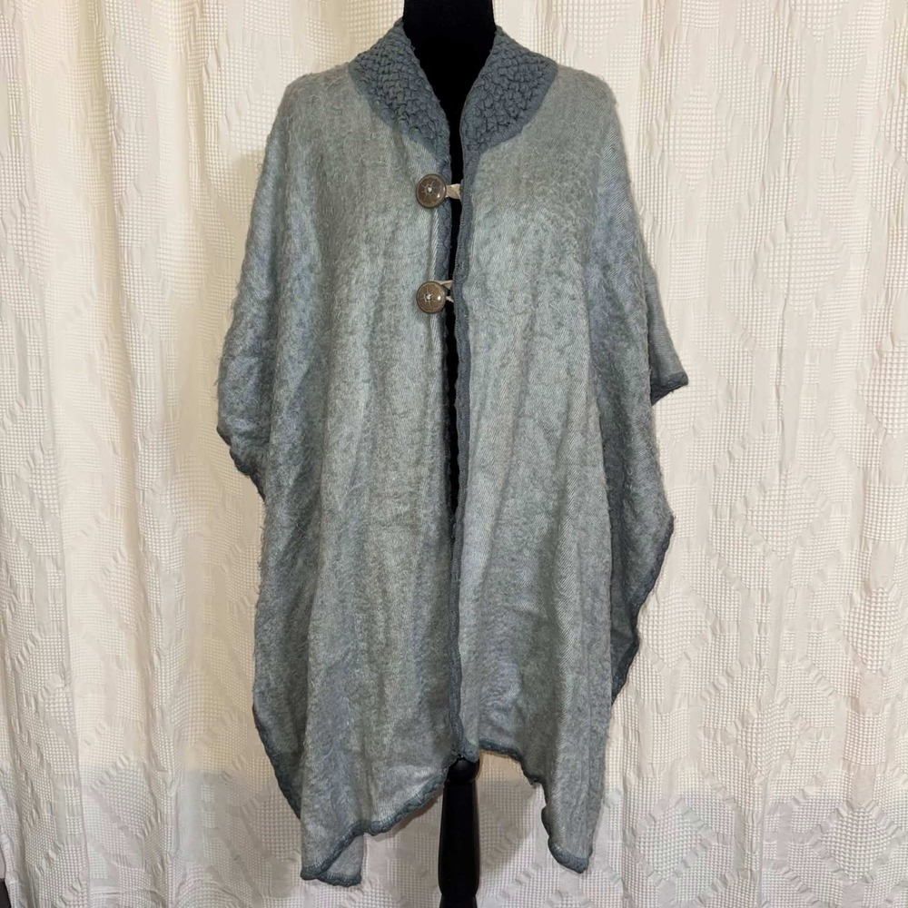 Shupaca Alpaca Wool Blend Poncho Cape Gray Shawl Collar Winter Minimalist Cozy